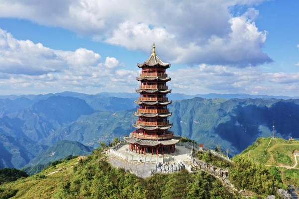 旅游摄影记录之——巴山大峡谷山路不知十八弯