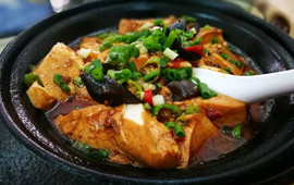 一家人土菜馆(祝融路店)