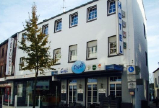 Cafe Hotel Fredo美食图片