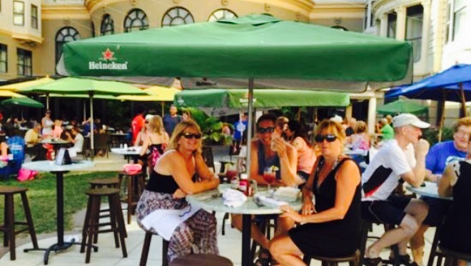 Harry's Oyster Bar & Seafood