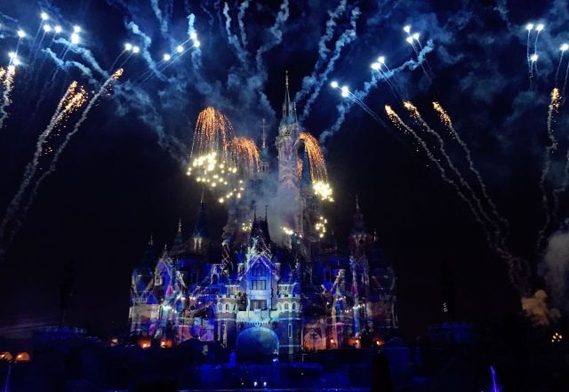 Ignite the Dream - A Nighttime Spectacular of Magic and Light