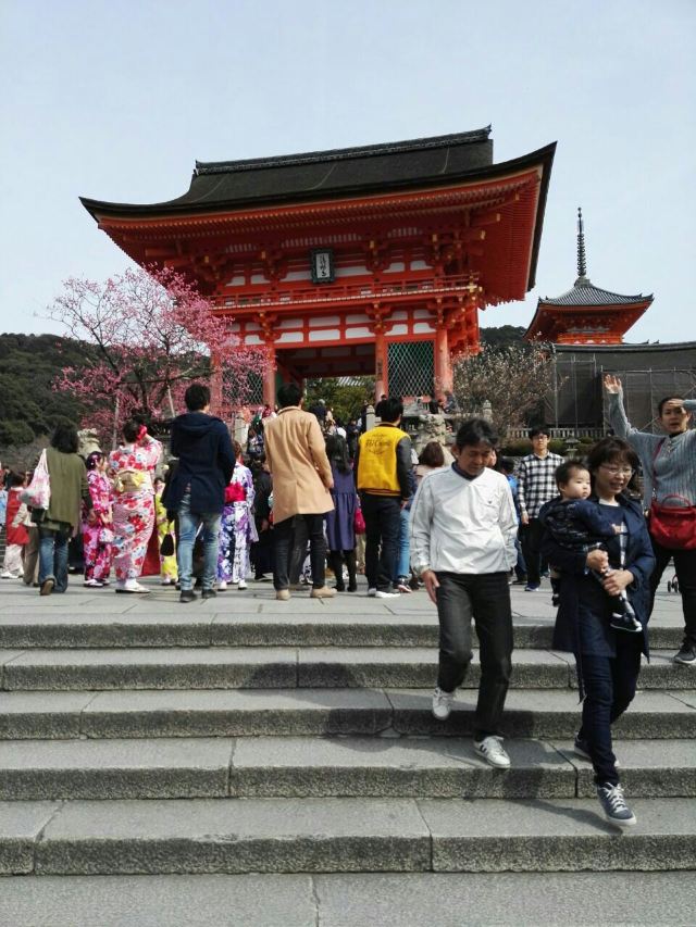Kiyomizu-dera Temple