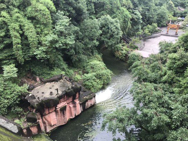 충라이주시 호수