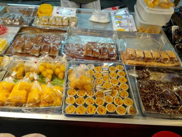 Saturday Night Market Walking Street