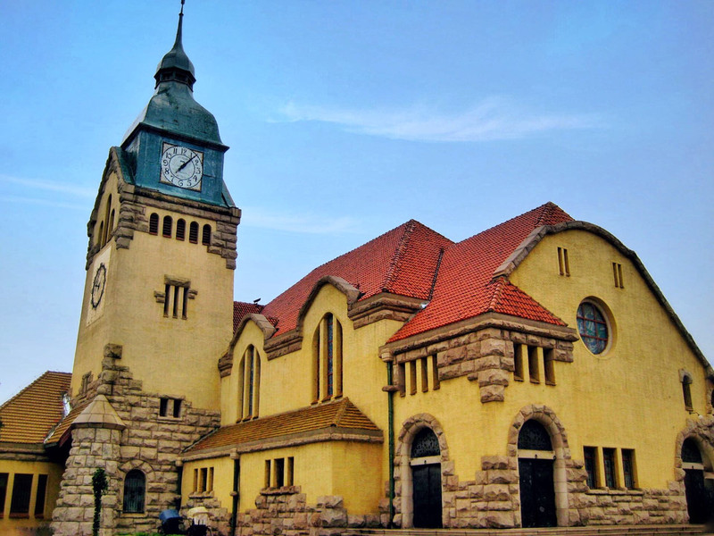 青岛基督教堂:萌萌哒古堡式教堂