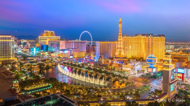 7-Day Grand Canyon + Antelope Canyon + San Francisco Tour from LV · South and East Rim Grand Canyon, Horseshoe Bend, Lower Antelope Canyon, 17-Mile Drive, City Tour and Yosemite National Park