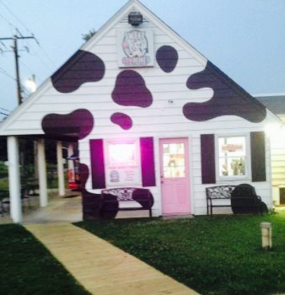 Sweet Cowoline's Ice Cream and Udder Things