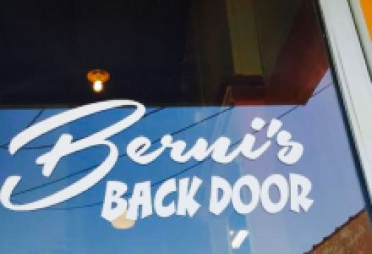 Berni's on West Main美食图片
