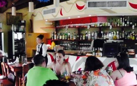 Luna Rossa Restorante & Pizzeriea
