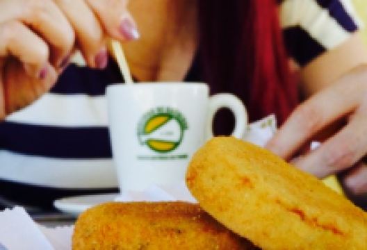 Bolinho de Bacalhau e Cia美食图片