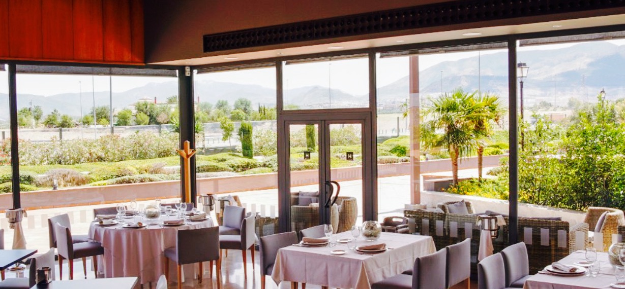 Restaurant Hotel HO Ciudad de Jaen餐厅图片