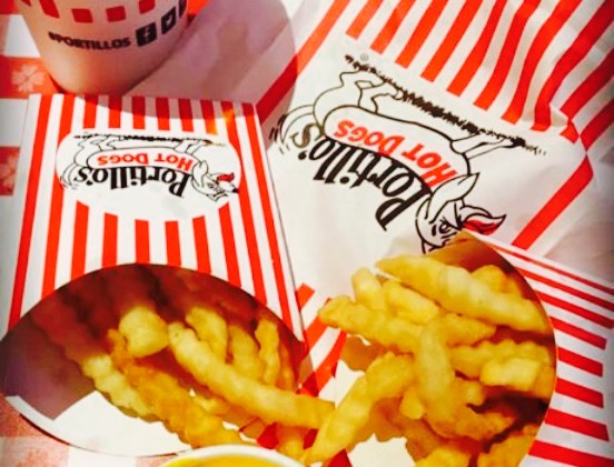 Portillo's Hot Dogs餐厅图片