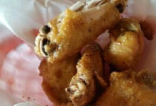 Bruno's Pizza & Wings美食图片
