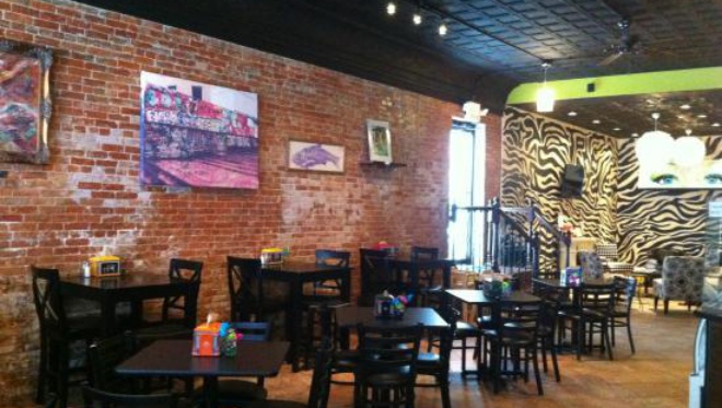 KrAzY cAkEs Cafe and Bakery