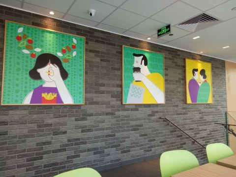Gallery 4