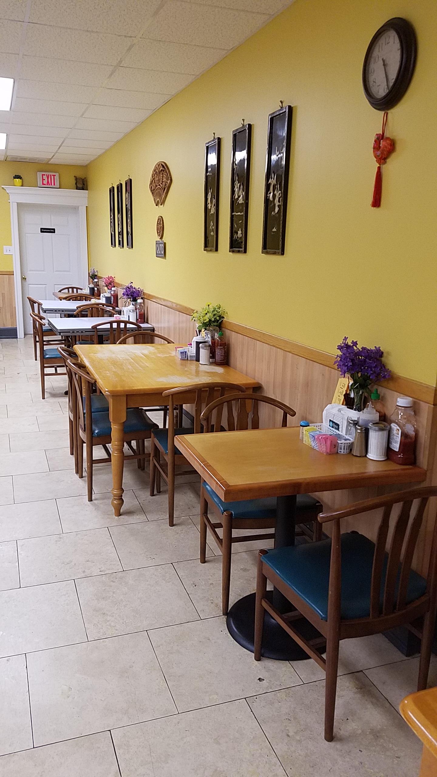 Ming Coffee Shop餐厅图片