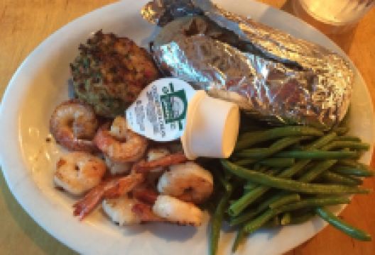 The Waterfront Restaurant美食图片