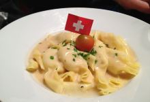 The Swiss Chalet美食图片