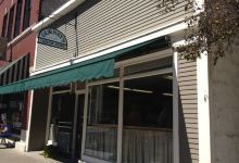 Gurney's Harbor Bottle Shop购物图片