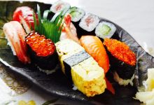Tsurukame Sushi美食图片