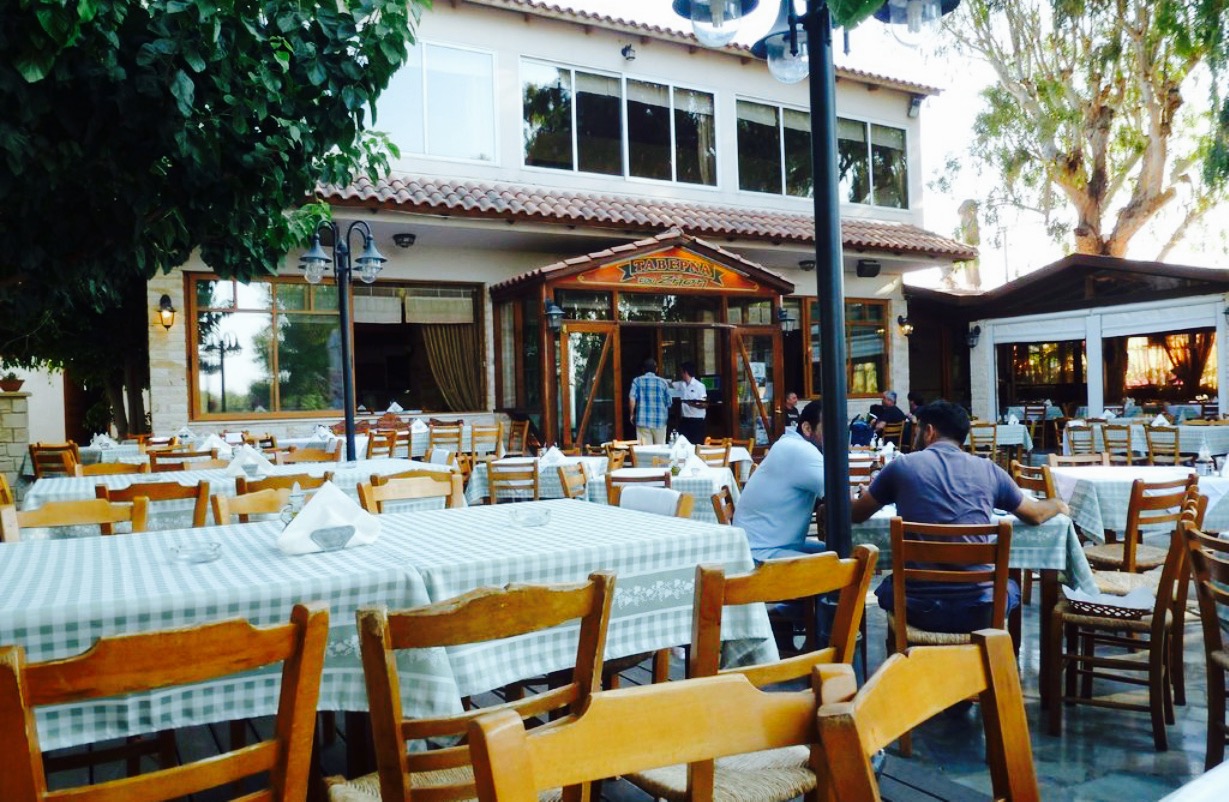Taverna tou Zisis餐厅图片