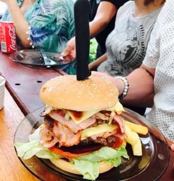 Bermi's Beachside Cafe