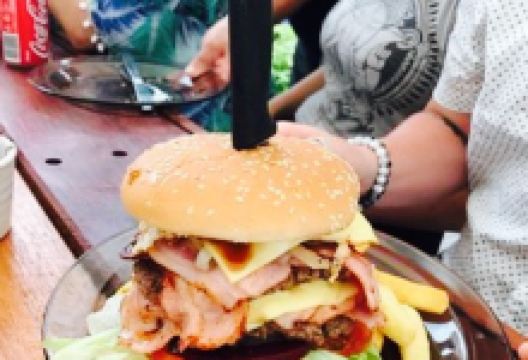 Bermi's Beachside Cafe美食图片