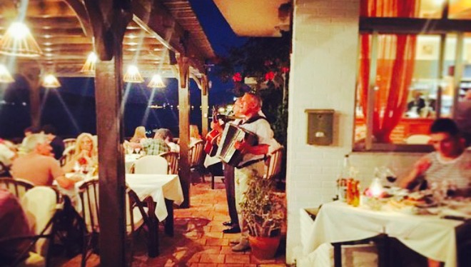 Lotus Eaters Restaurant餐厅图片