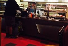 Ezell's Famous Chicken美食图片