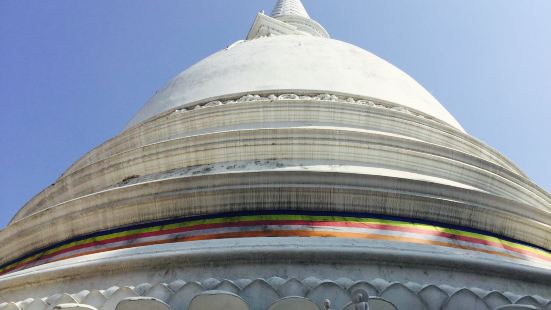 Isipathanaramaya Buddhist Temple