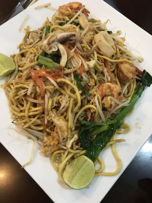 Song Pee Nong 2