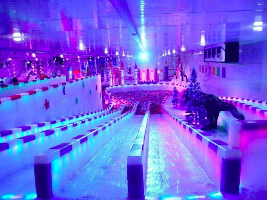 冰雪世纪欢乐谷