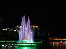 亚洲第一高喷泉-河源-_WeCh****002857