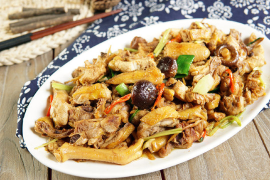 生态苑农庄(十里画廊遇龙河店)