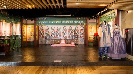 Namsan Hanbok