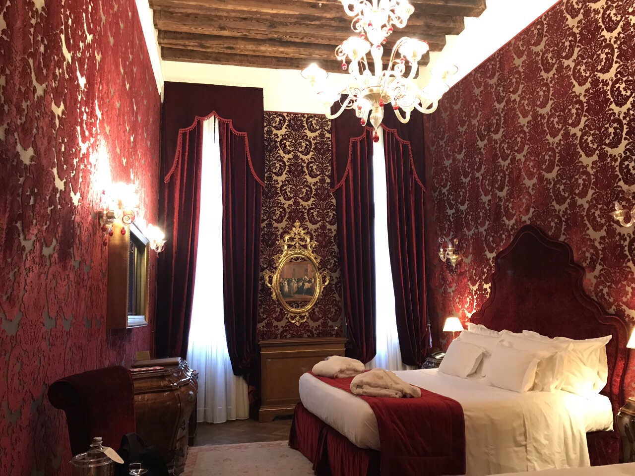 舒服豪华的酒店，地点在威尼斯中心