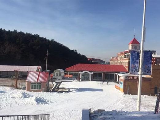 白清寨滑雪场