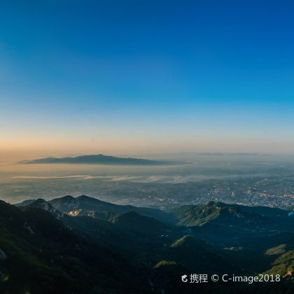 山东曲阜+泰山+水泊梁山+济南趵突泉景区5日4晚私家团