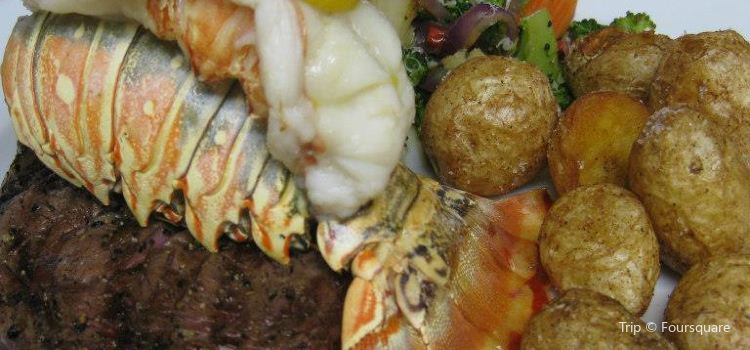 The Ridge Inn Reviews Food Drinks In Ohio Hocking County Trip Com