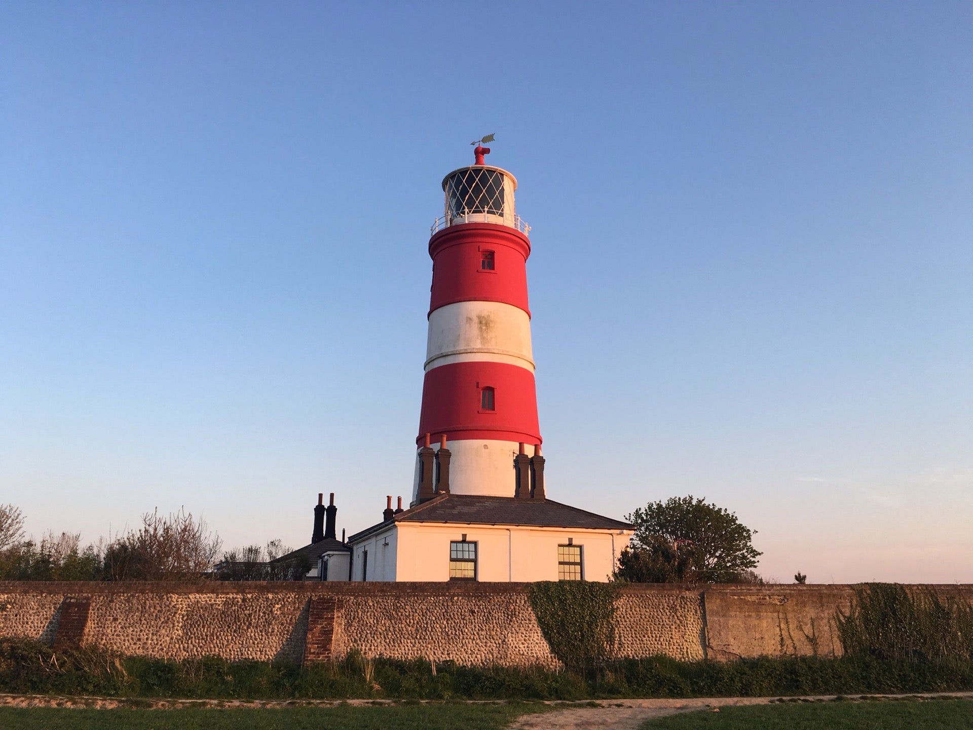 Happisburgh Lighthouse Travel Guidebook Must Visit Attractions In