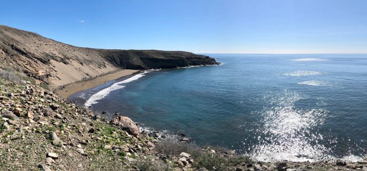 Playa Nudista Montana Arena Travel Guidebook Must Visit