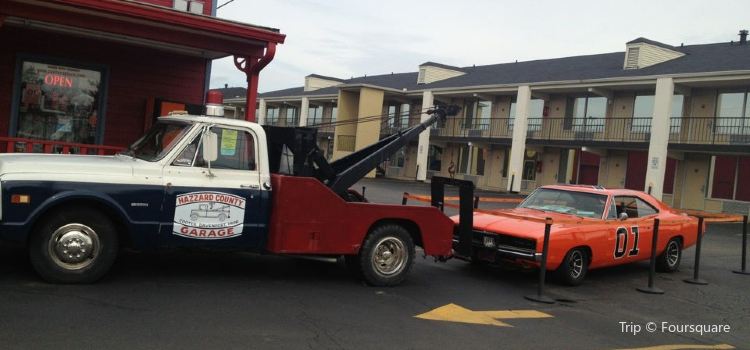 Cooter S Garage Travel Guidebook Must Visit Attractions In