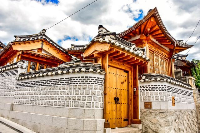 Bukchon Hanok Village