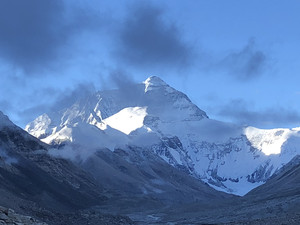 定日游记图文-珠穆朗玛峰大本营4日行 我们为什么要爬山？ 因为，山在那里