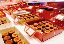 Caneles Baillardran Cafe美食图片