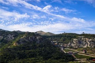 蓝天白云无限好