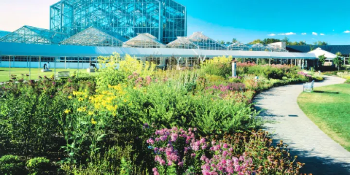 弗雷德里克·梅耶爾花園及雕塑公園