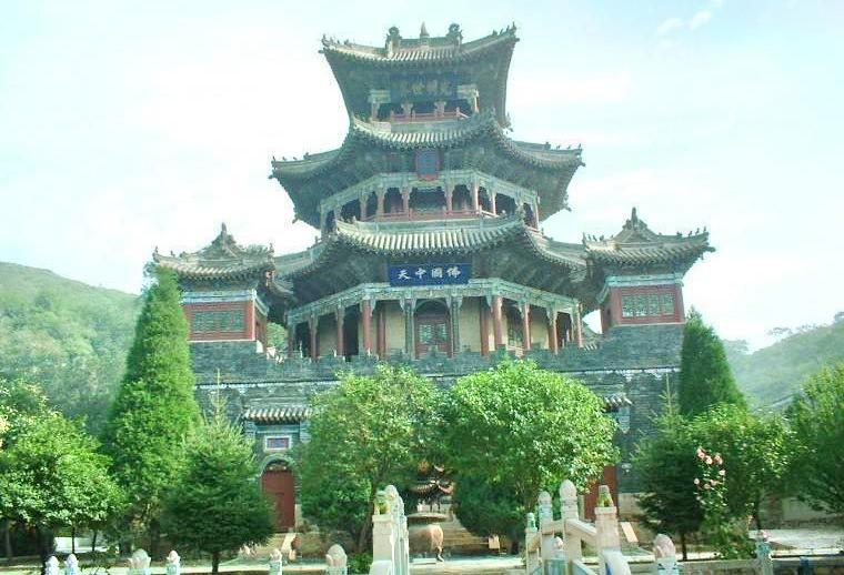 莲花山圣水寺
