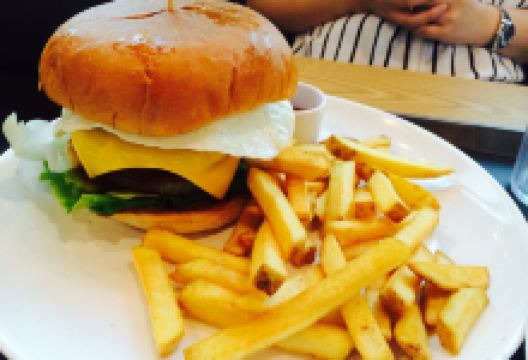 ML Burger美食图片