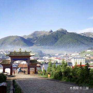 兰州+拉卜楞寺+桑科草原+郎木寺景区+扎尕那+甘南3日2晚私家团